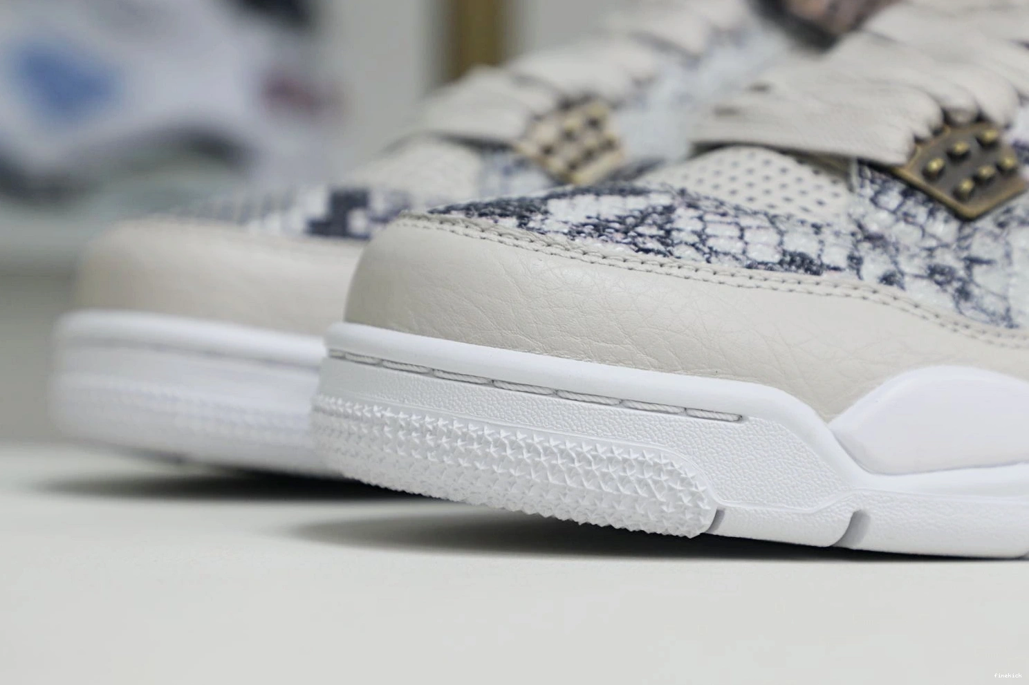 4 snakeskin Air Jordan Jordan retro 0214